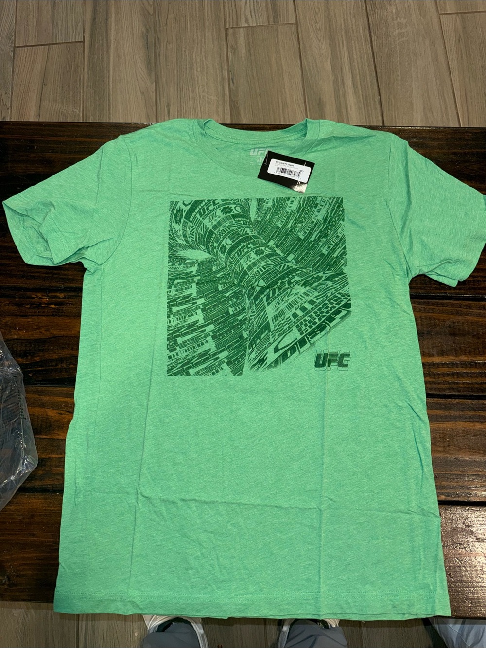 UFC Men's Light Green Graphic Crew Neck Tee